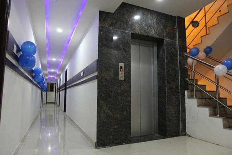 Seaqueen Residency Hotell Chennai Exteriör bild